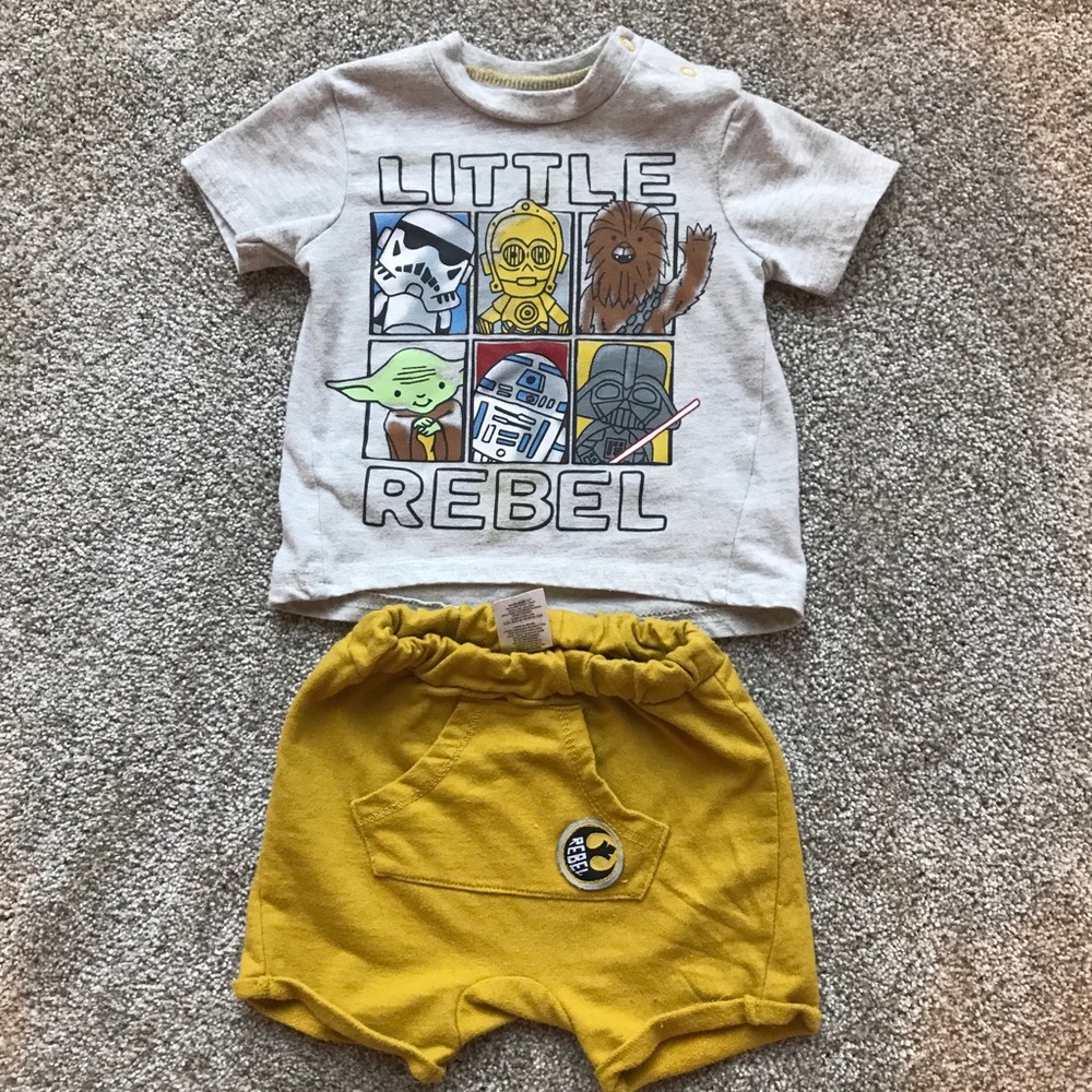 Star Wars shorts set 6-9 months